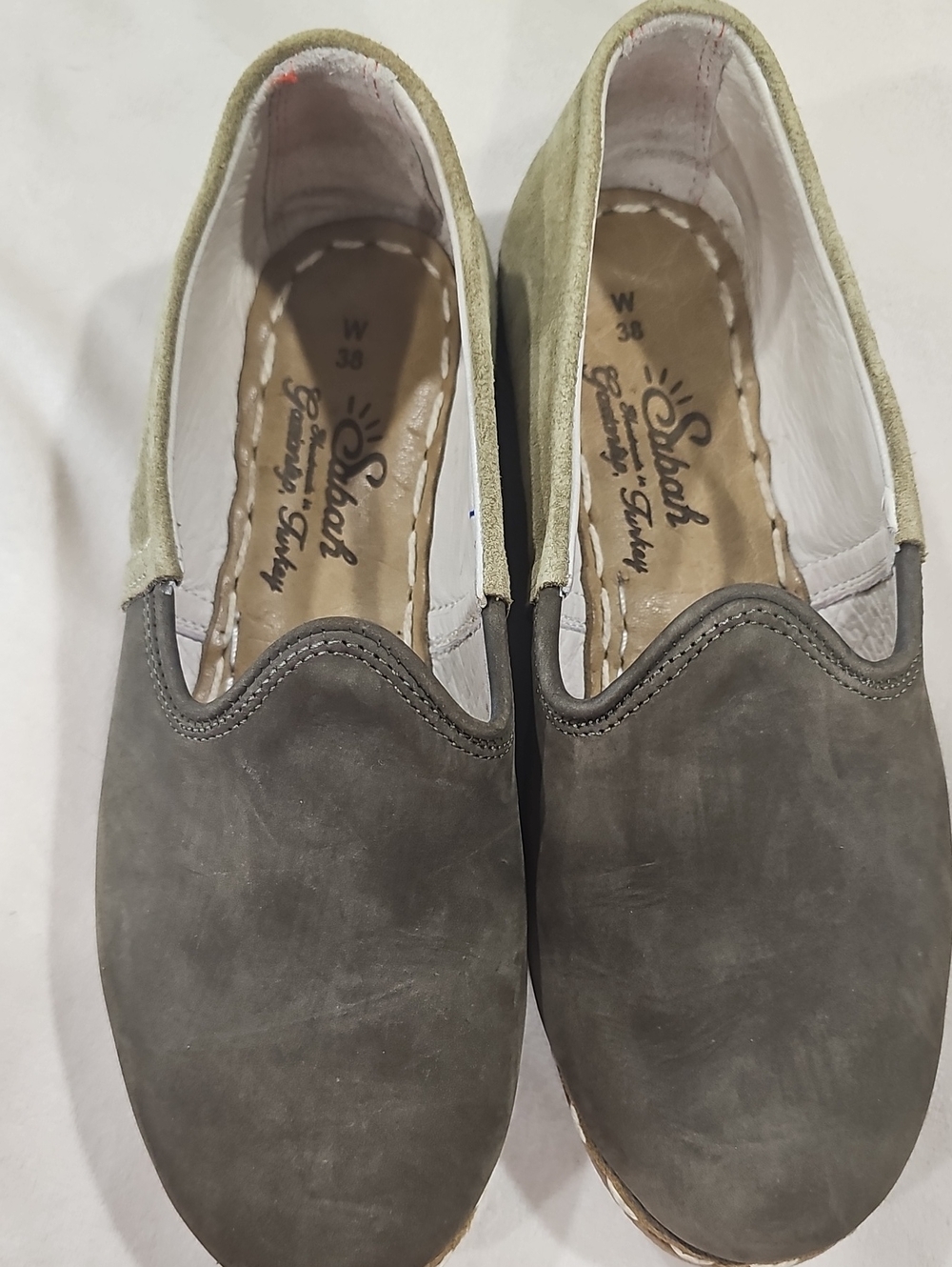 Sabah Women's Two-Tone Slip-On Loafers in Tan and Brown